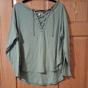 Peach Love California Lace-Up Green Long Sleeve Top